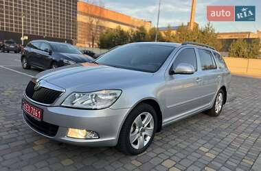 Универсал Skoda Octavia 2009 в 