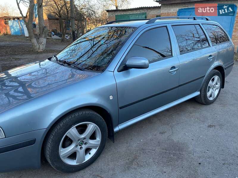 Універсал Skoda Octavia 2006 в Козятині