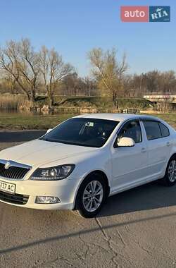 Лифтбек Skoda Octavia 2009 в 