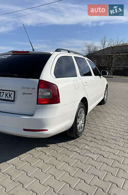 Универсал Skoda Octavia 2009 в 