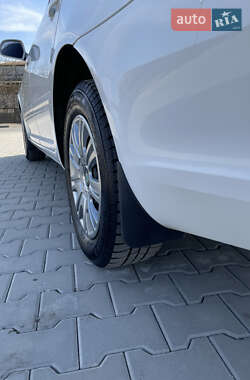 Универсал Skoda Octavia 2009 в 