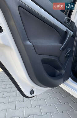 Универсал Skoda Octavia 2009 в 