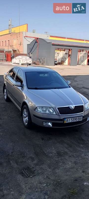 Ліфтбек Skoda Octavia 2006 в Прилуках