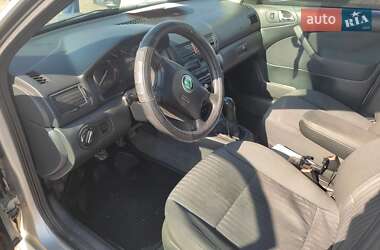 Лифтбек Skoda Octavia 2002 в 
