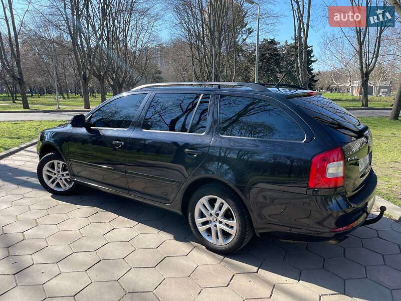 Универсал Skoda Octavia 2009 в Одессе