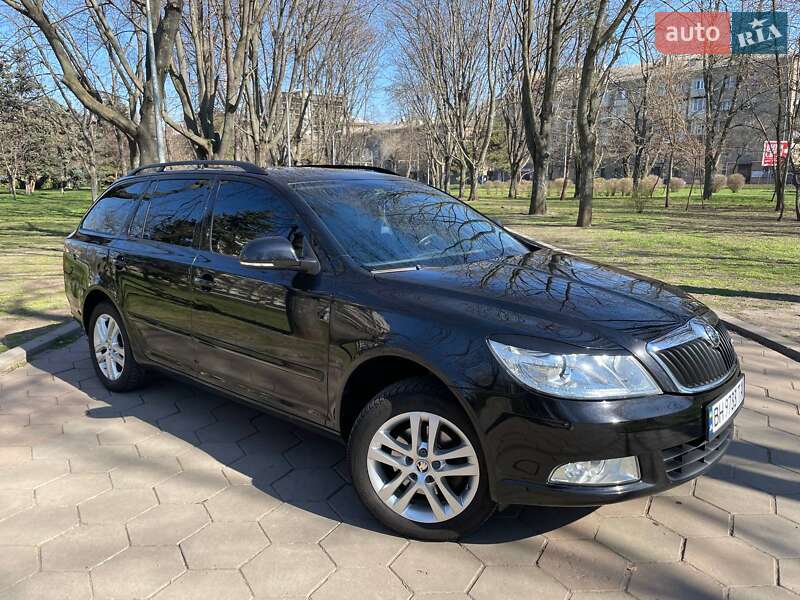 Универсал Skoda Octavia 2009 в Одессе