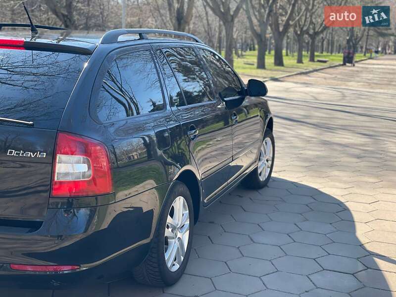 Универсал Skoda Octavia 2009 в Одессе