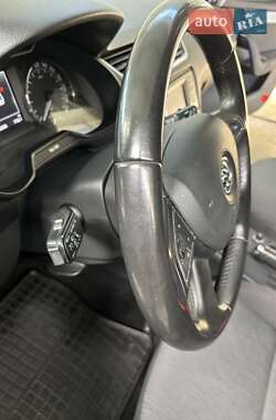 Лифтбек Skoda Octavia 2013 в 