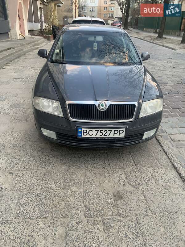 Ліфтбек Skoda Octavia 2009 в 