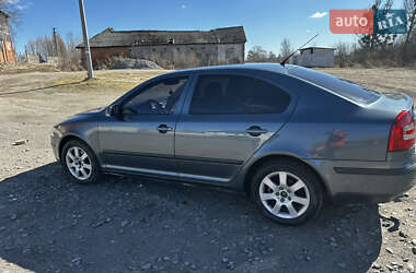 Лифтбек Skoda Octavia 2006 в 