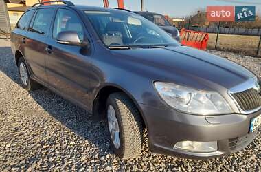 Универсал Skoda Octavia 2009 в 