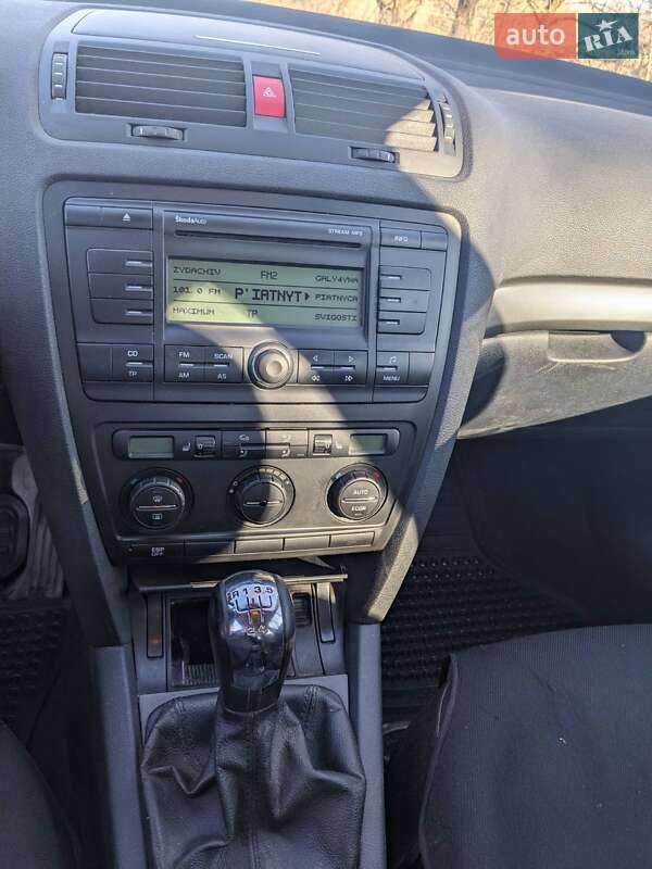 Лифтбек Skoda Octavia 2008 в Жидачове