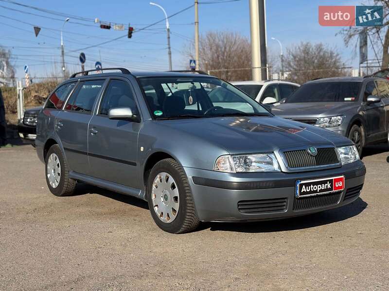 Универсал Skoda Octavia 2006 в Виннице