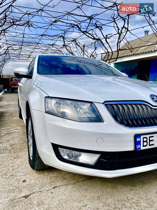 Лифтбек Skoda Octavia 2014 в Николаеве