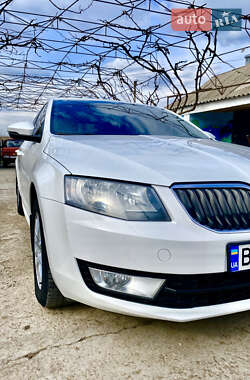 Лифтбек Skoda Octavia 2014 в 