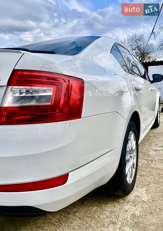 Лифтбек Skoda Octavia 2014 в Николаеве