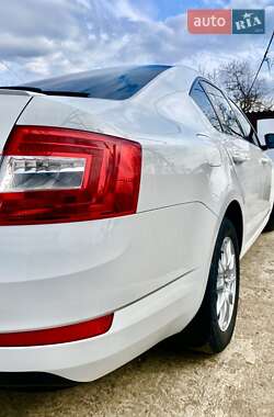 Лифтбек Skoda Octavia 2014 в 