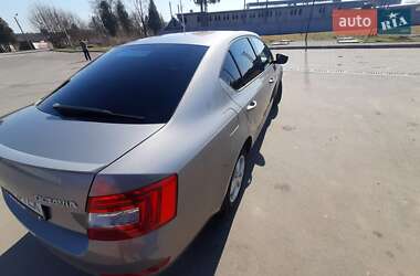 Лифтбек Skoda Octavia 2014 в 