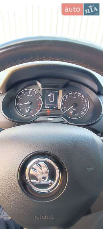 Лифтбек Skoda Octavia 2016 в Харькове