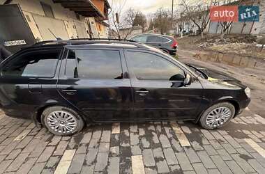 Універсал Skoda Octavia 2011 в 