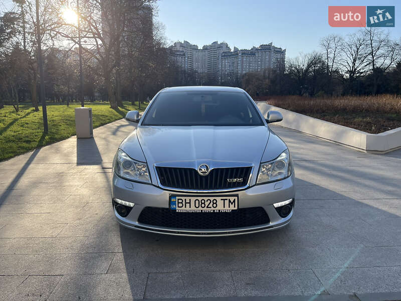 Лифтбек Skoda Octavia 2011 в 
