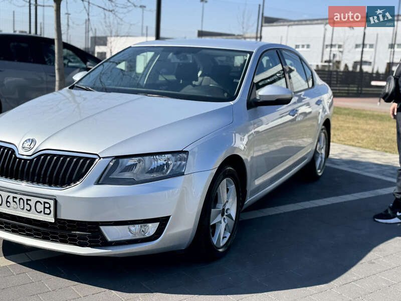 Лифтбек Skoda Octavia 2015 в Мукачево