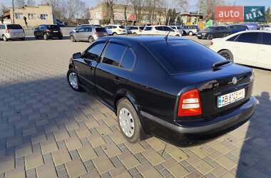 Лифтбек Skoda Octavia 2005 в 