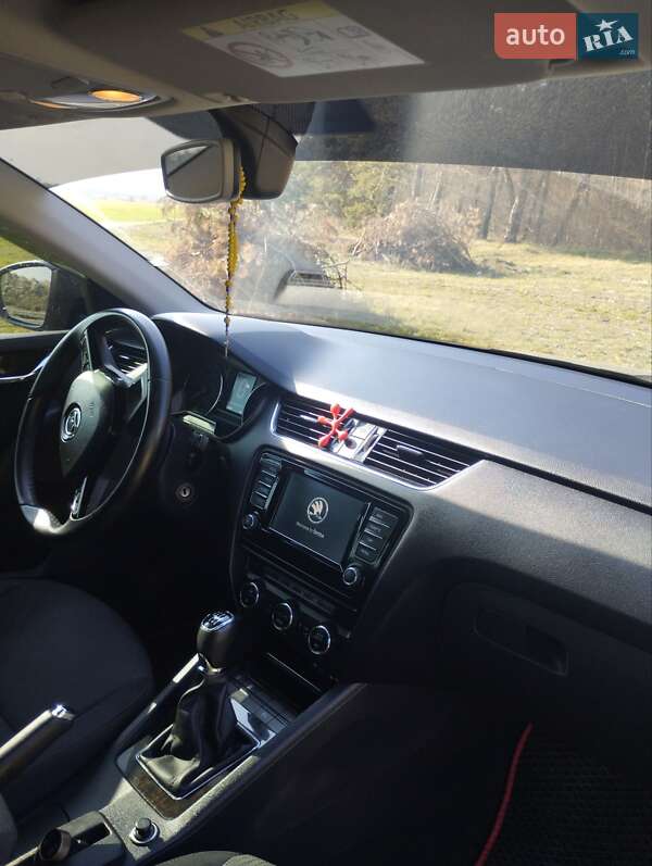 Лифтбек Skoda Octavia 2016 в Золочеве