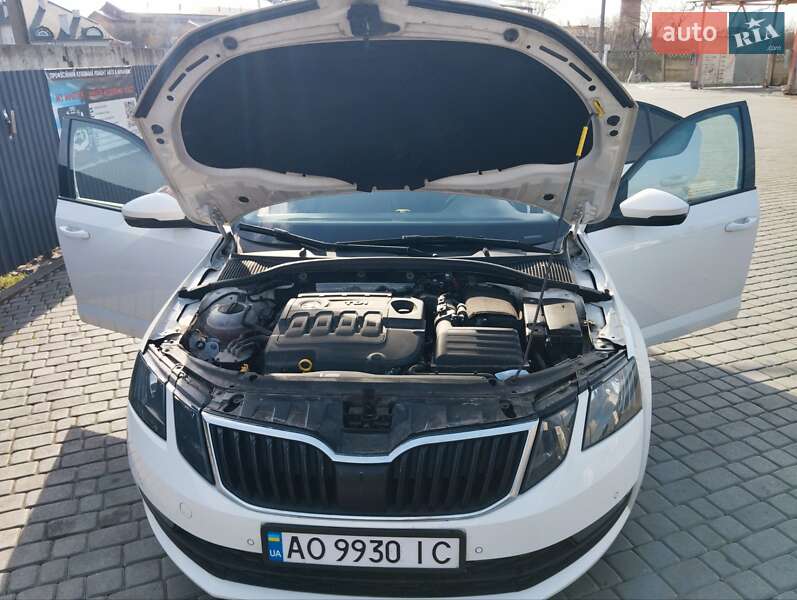 Ліфтбек Skoda Octavia 2017 в Мукачевому