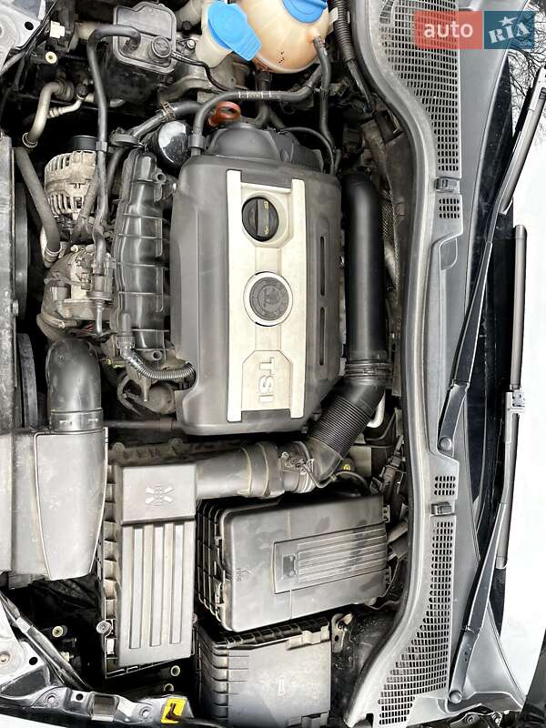 Ліфтбек Skoda Octavia 2012 в Звягелі фото 25 Ліфтбек Skoda Octavia 2012 в Звягелі