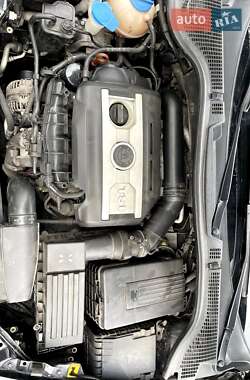Лифтбек Skoda Octavia 2012 в 