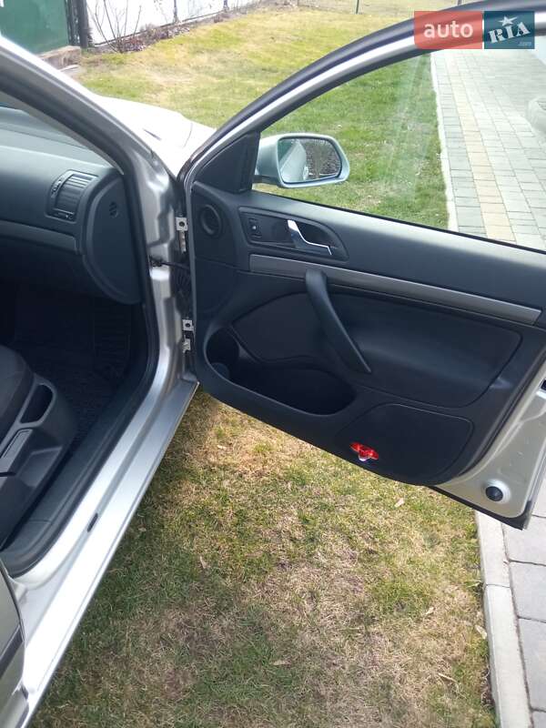 Универсал Skoda Octavia 2007 в Бродах
