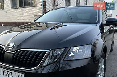 Лифтбек Skoda Octavia 2019 в 