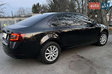 Лифтбек Skoda Octavia 2019 в 