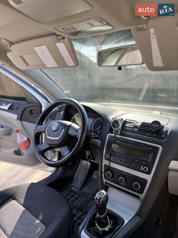 Универсал Skoda Octavia 2012 в Тячеве