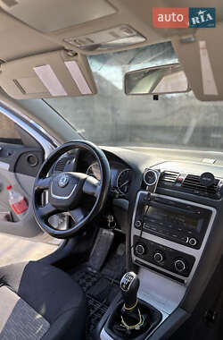 Універсал Skoda Octavia 2012 в 