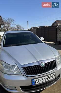 Універсал Skoda Octavia 2012 в 