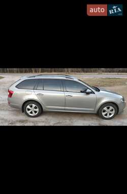 Універсал Skoda Octavia 2013 в 