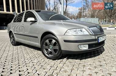 Лифтбек Skoda Octavia 2007 в 