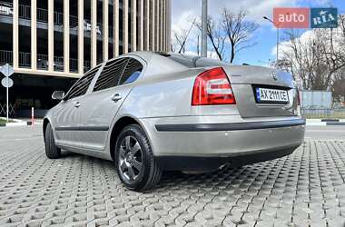 Лифтбек Skoda Octavia 2007 в 
