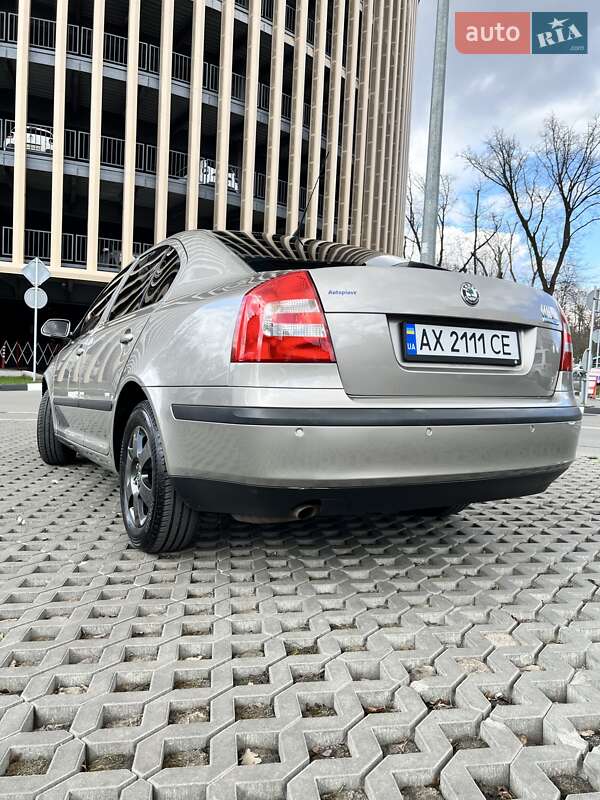 Ліфтбек Skoda Octavia 2007 в Харкові