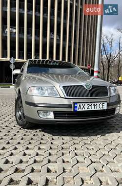 Лифтбек Skoda Octavia 2007 в 