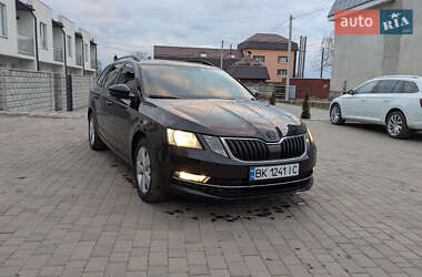 Универсал Skoda Octavia 2017 в 