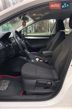 Лифтбек Skoda Octavia 2015 в 