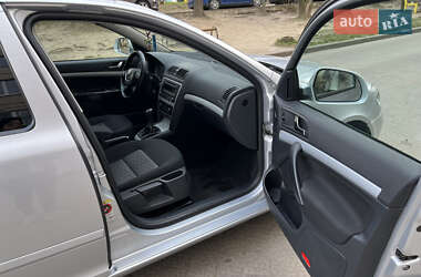 Лифтбек Skoda Octavia 2011 в 