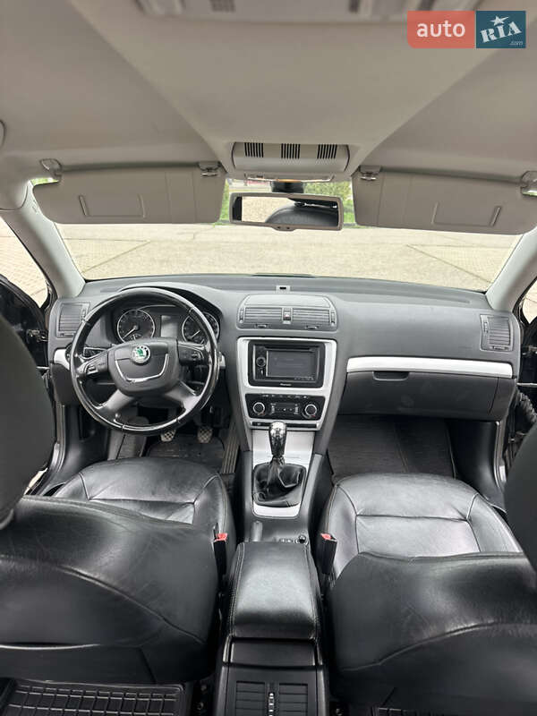 Універсал Skoda Octavia 2010 в Виноградові