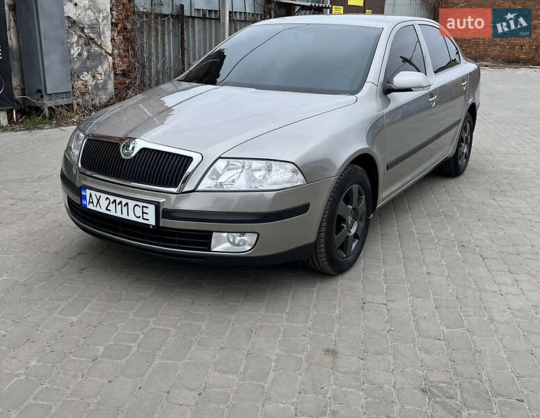 Лифтбек Skoda Octavia 2007 в 