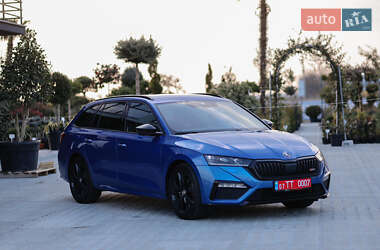 Универсал Skoda Octavia 2021 в 