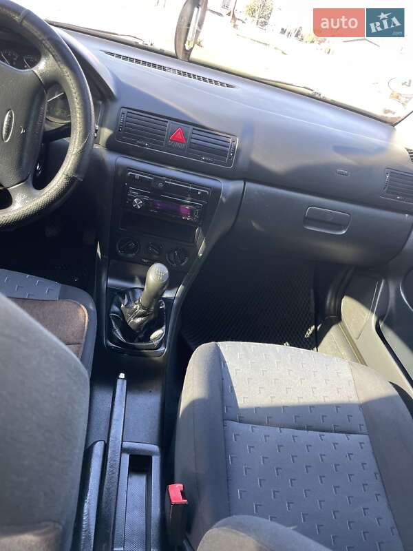 Универсал Skoda Octavia 2005 в Лысянке