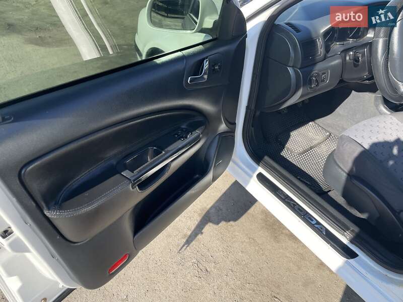 Универсал Skoda Octavia 2005 в Лысянке